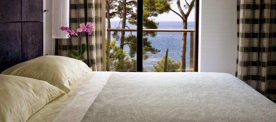 Accommodation Accommodation