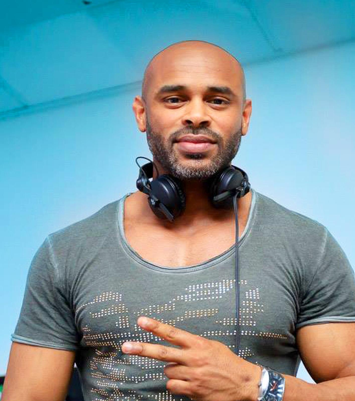 Dj Carlos King