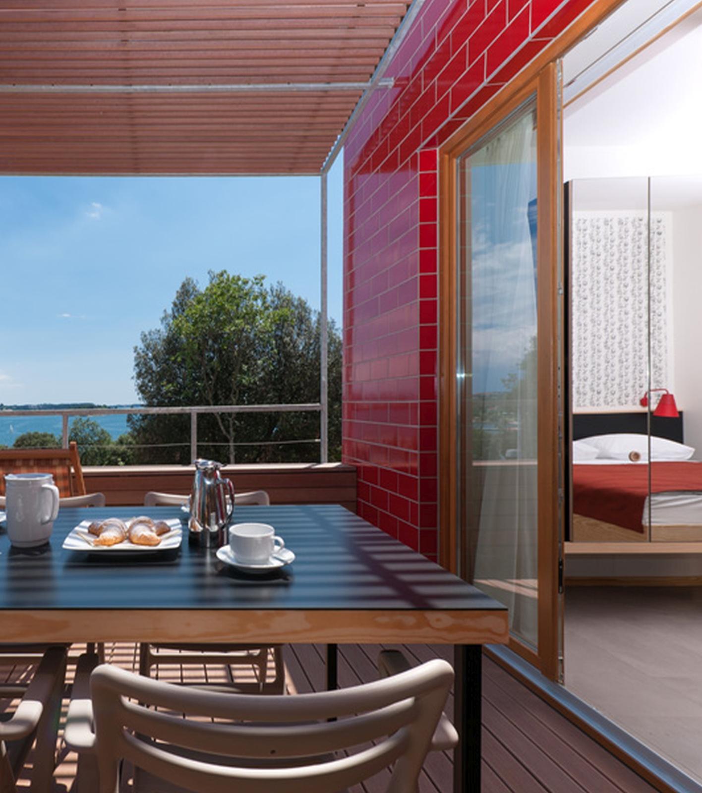 resort amarin hotel 4* (ровінь)