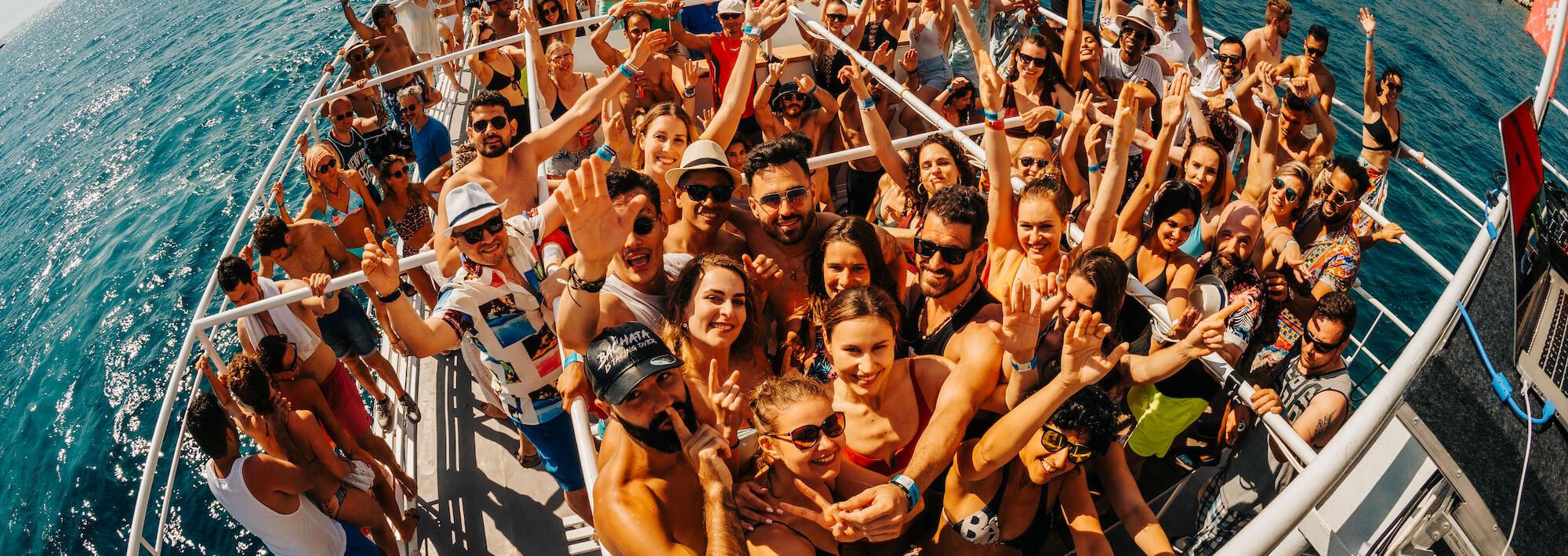 Boat parties - banner