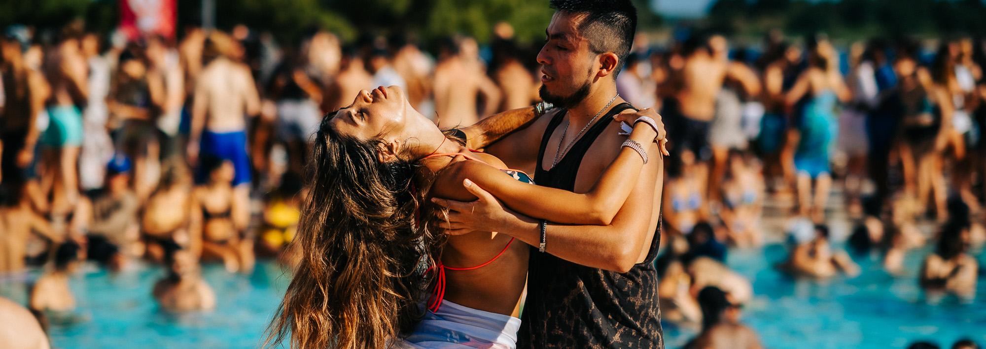Beach parties - banner