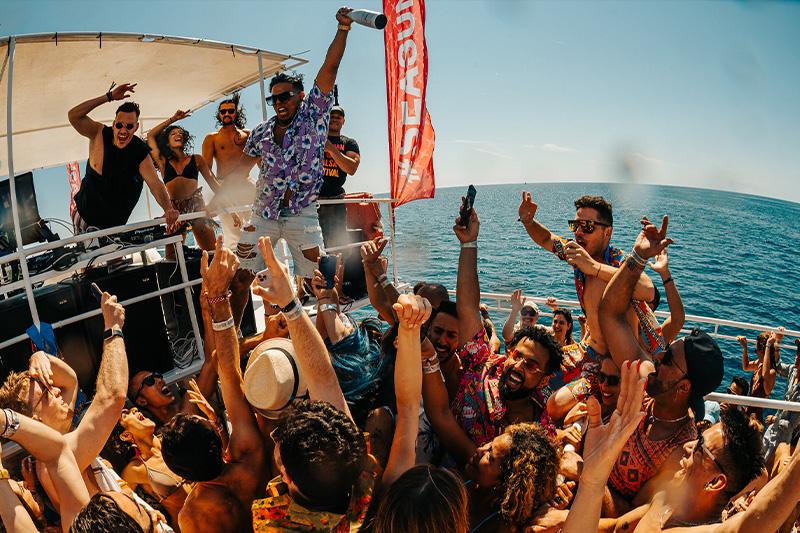 Boat parties - banner