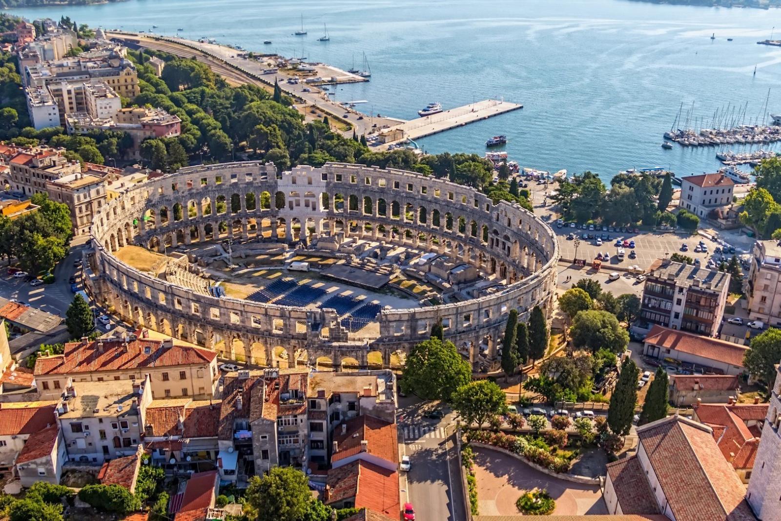 Pula