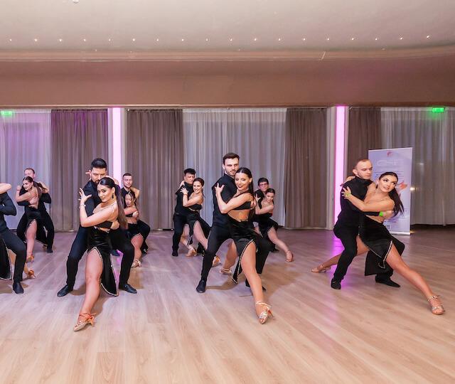 BAILArte Bachata Team (Romania)