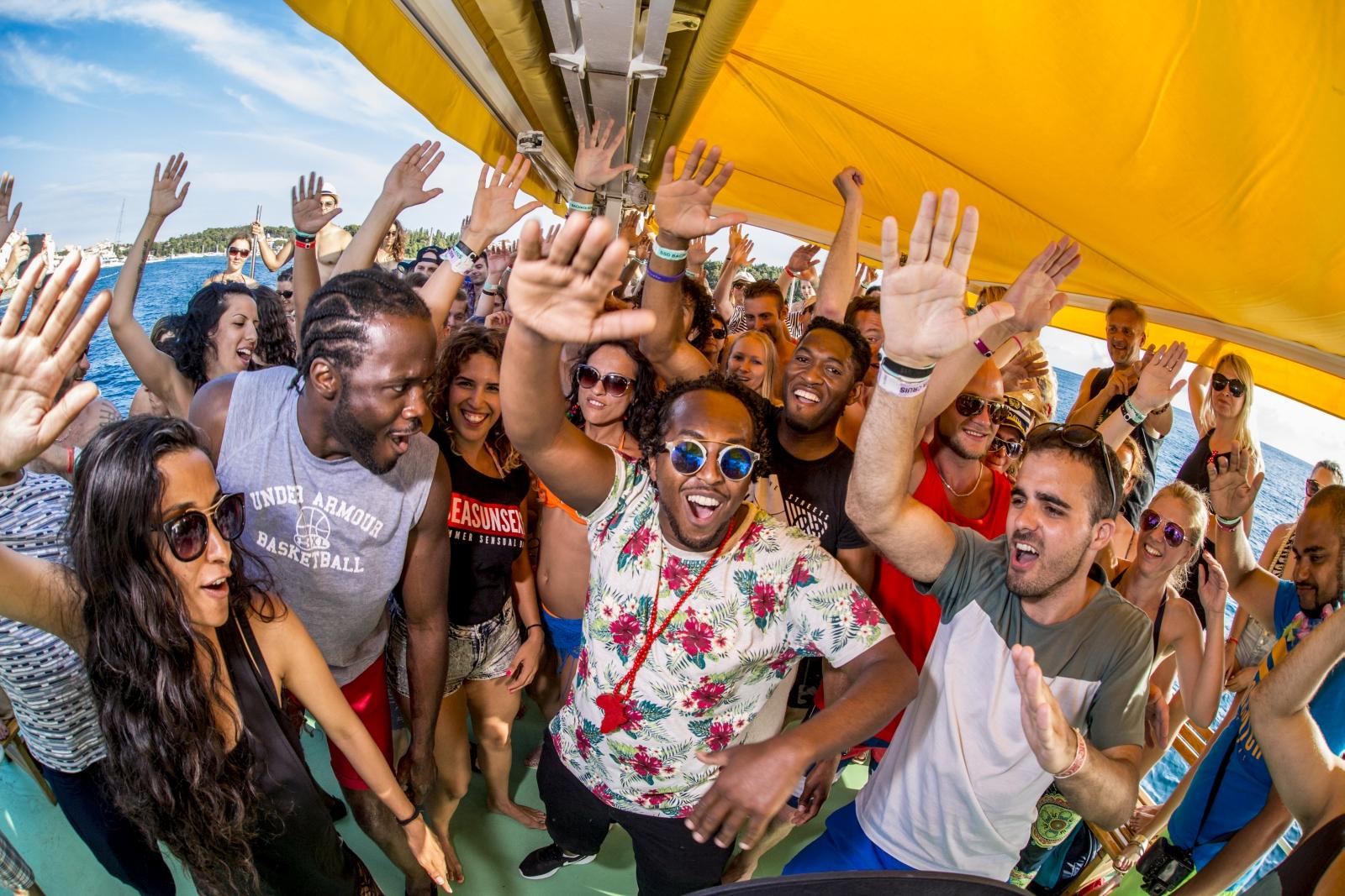 Bachata Boat Trip
