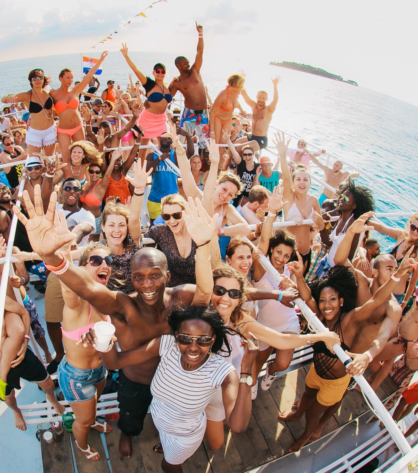 Sunset bachata cruise