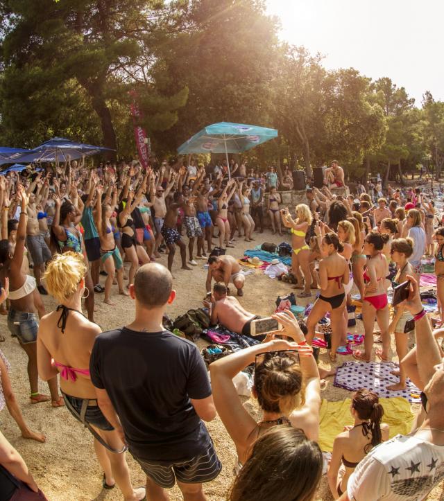 Paradiso Beach Party