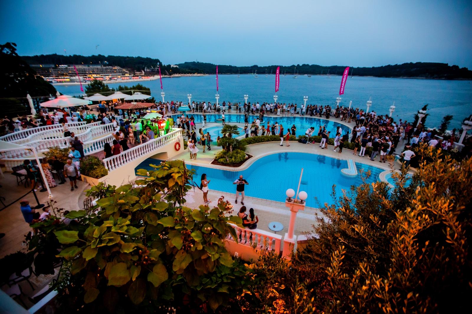 Katarina Island Party 